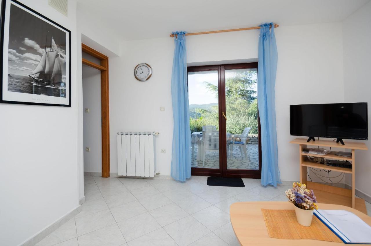 Apartments Slavica Rabac Exterior photo